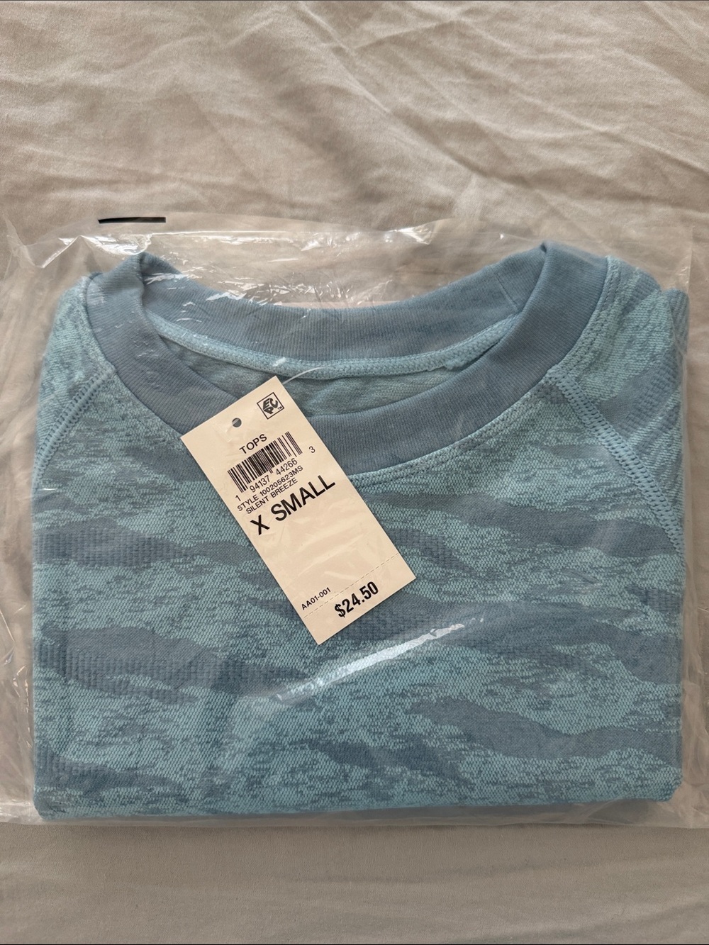 Men's Light Blue Camouflage Crewneck Sweater - X Small